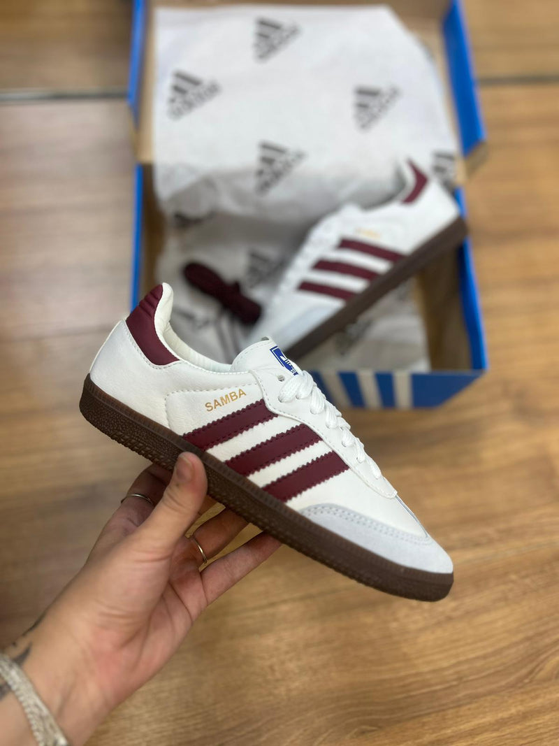 Adidas Samba OG - vermelho